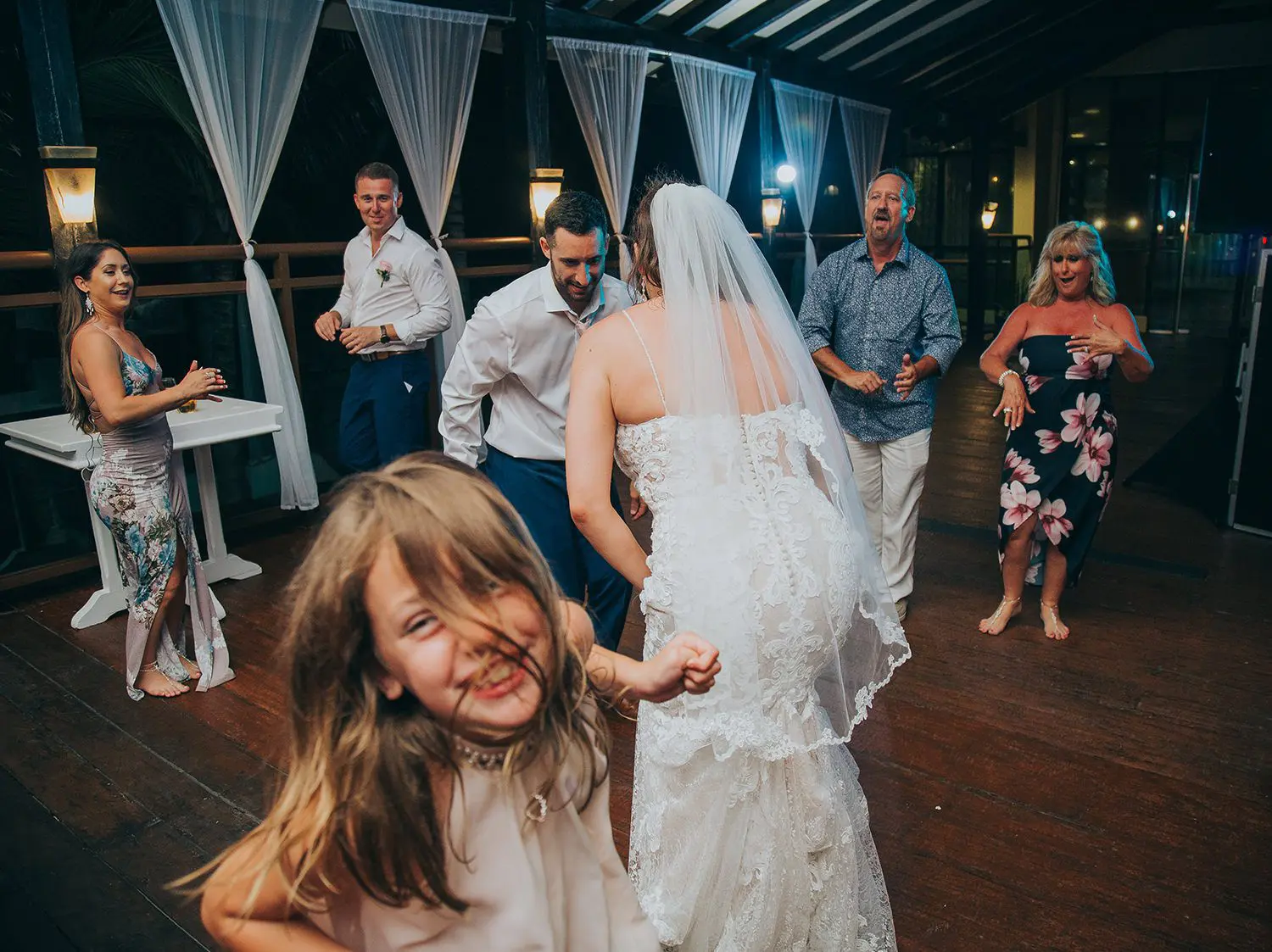 tara-arseven-weddings