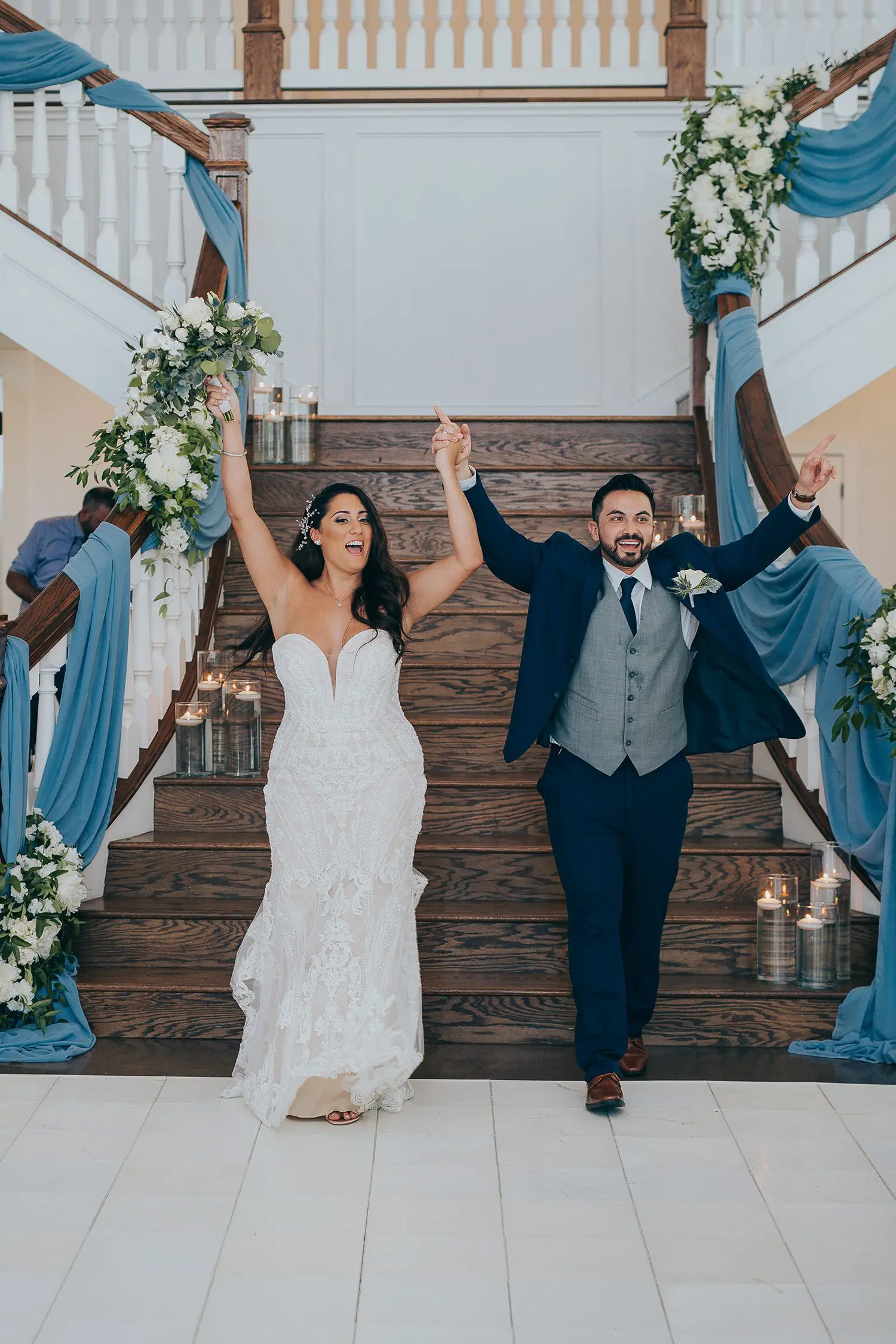 newlyweds grand entrance photography