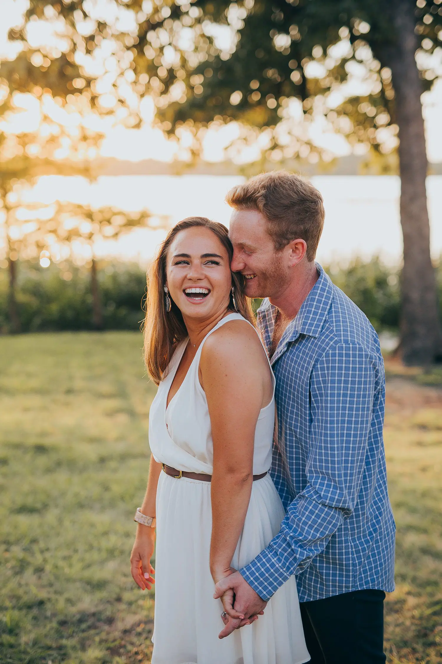 candid engagement photographs