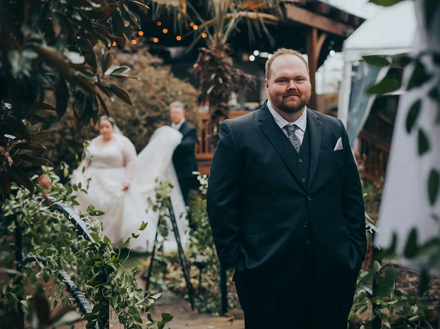 bride groom first look photography