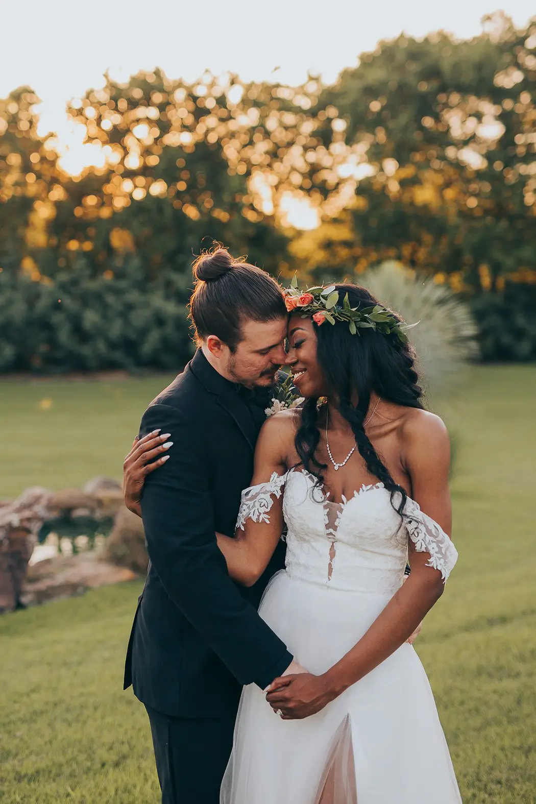 bride groom golden hour portraits