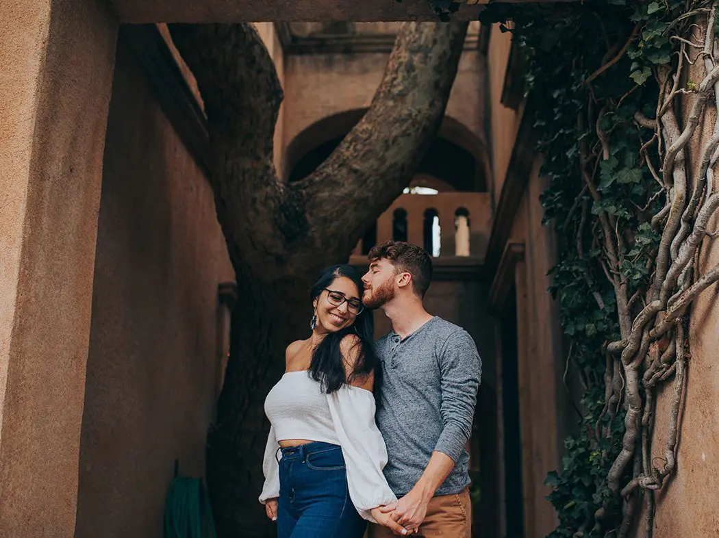 candid engagement sessions