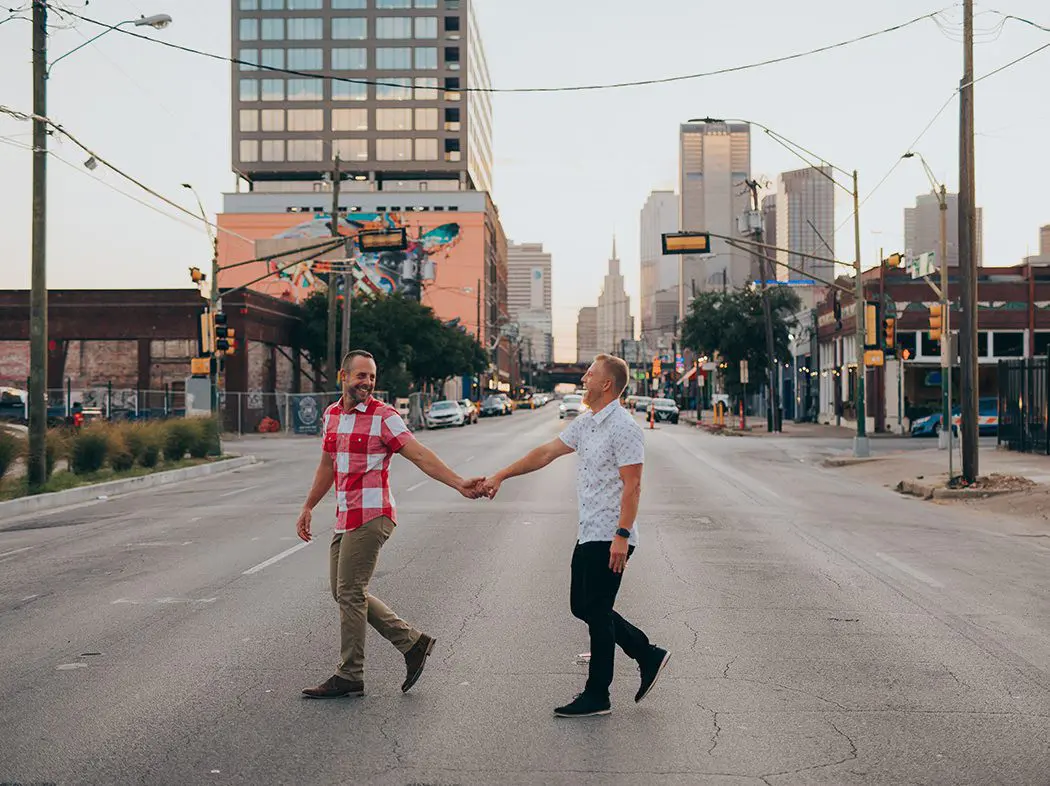dallas deep ellum engagement session photography