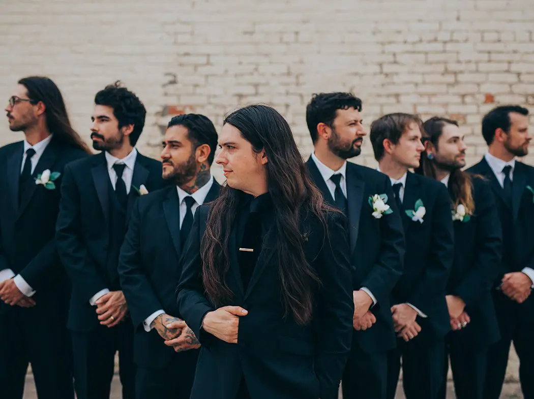 groom and groomsmen photos