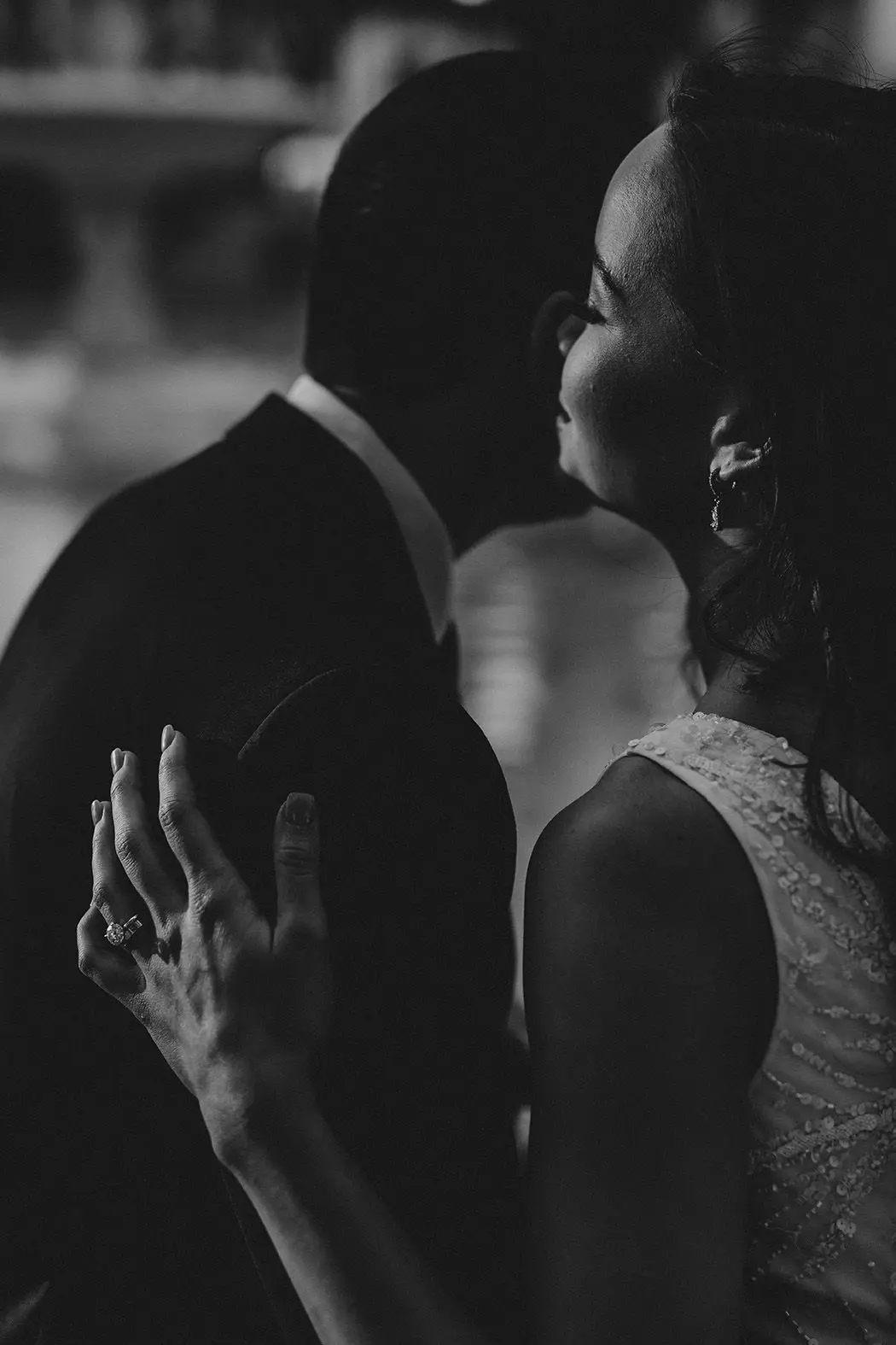 intimate dallas engagement photographer