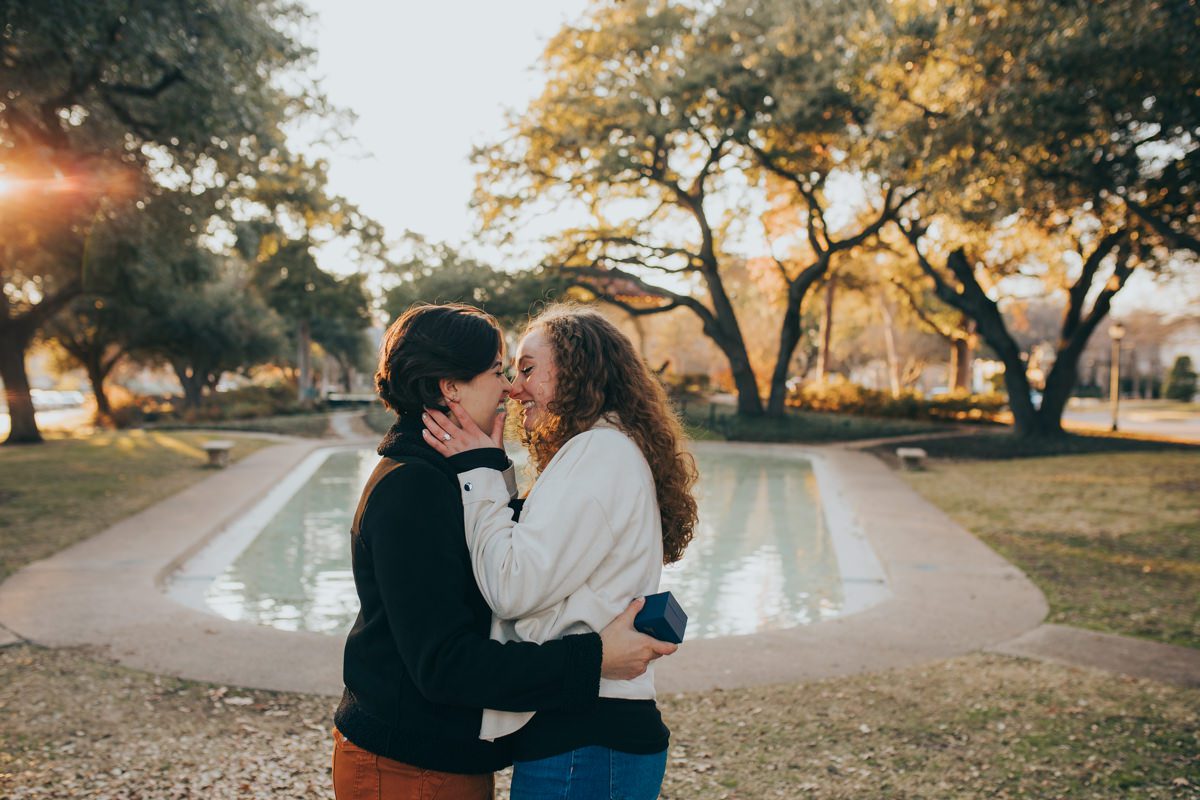 surprise proposal photographer in dfw